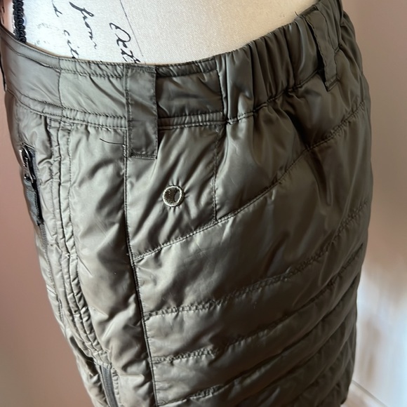 ⛄️ Skhoop down skirt EUC green medium ⛷️ - Picture 12 of 14